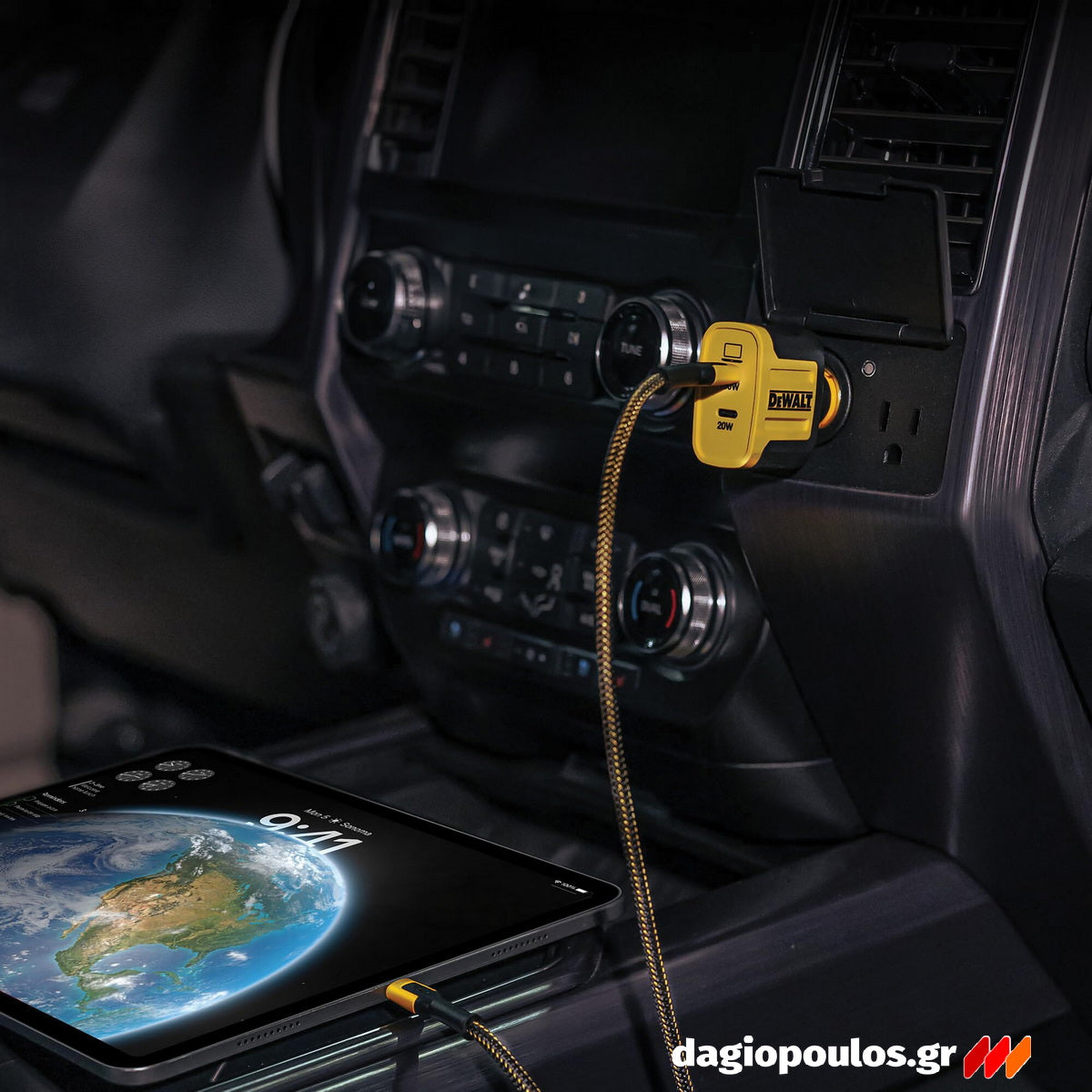 DeWalt 1410484DWG Φορτιστής Αυτοκινήτου 2 Θυρών Type-C 120W