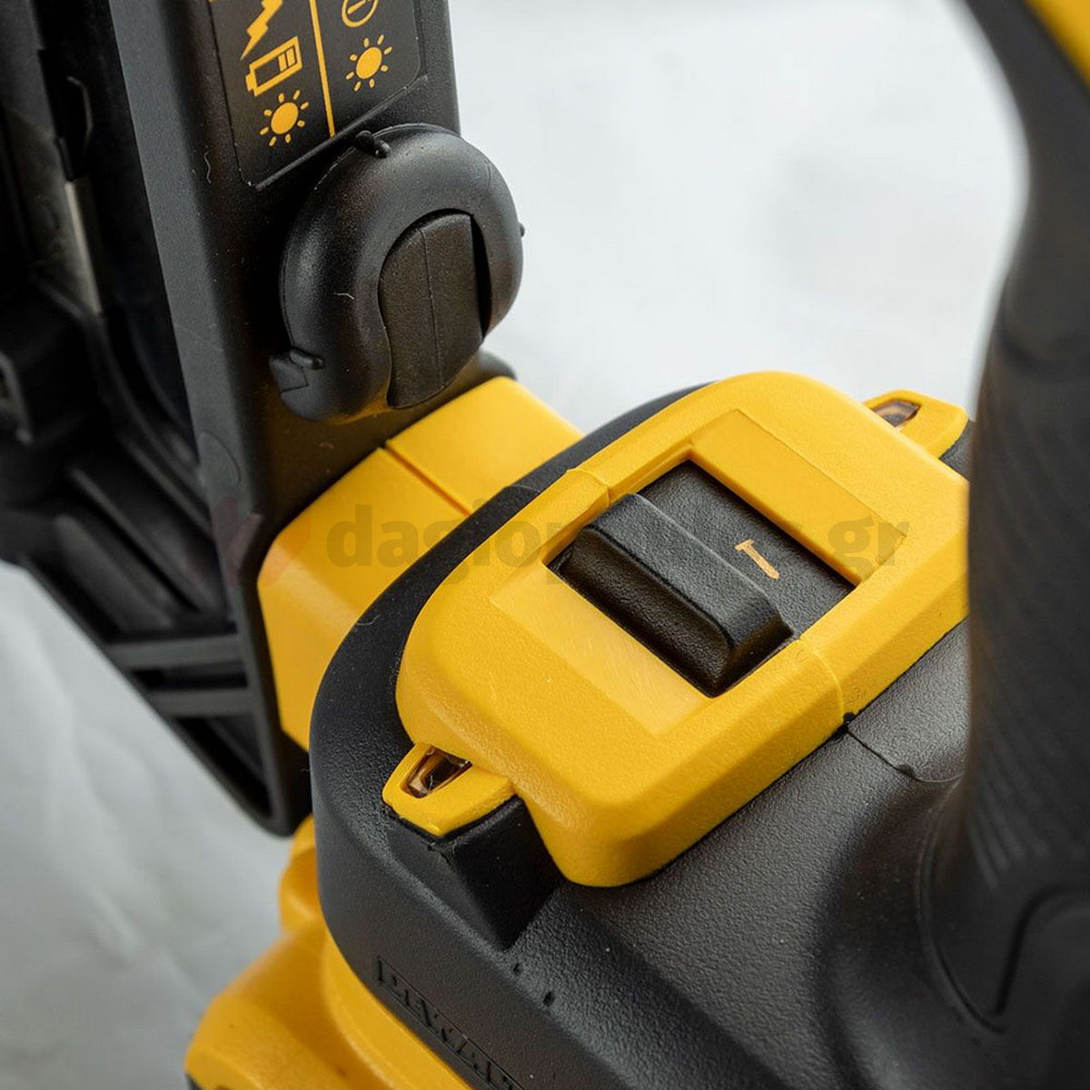 DeWalt DCN660N-XJ Brushless Καρφωτικό Καρφιού Μπαταρίας 18V Li-Ion SOLO