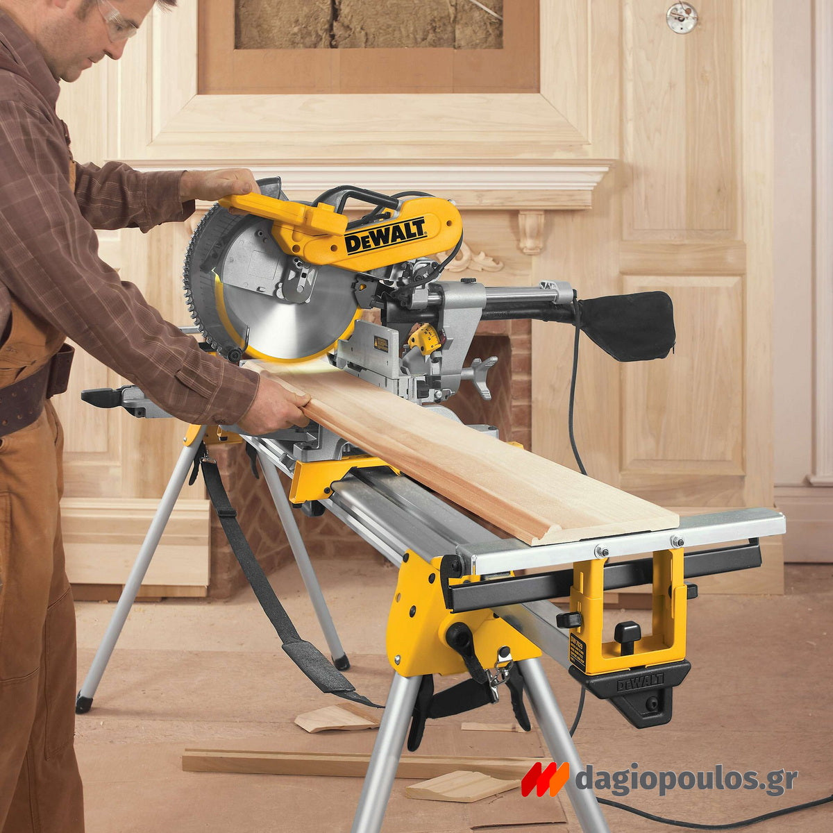 DeWalt DWS780-QS Brushless Ηλεκτρικό Φαλτσοπρίονο Πάγκου Συρόμενο (Radial) 1675W 305mm