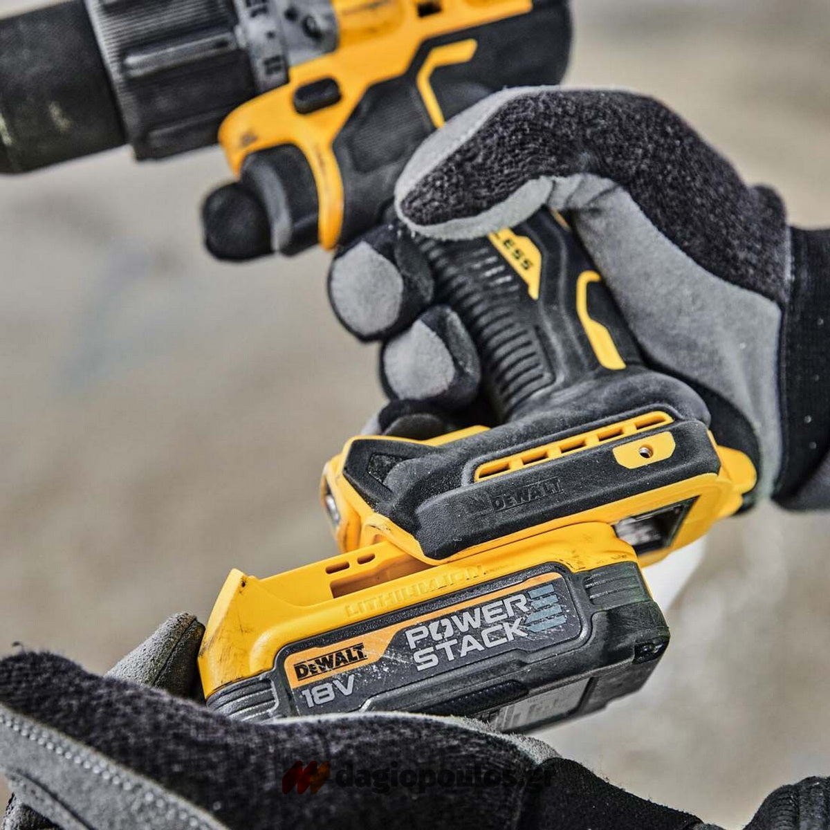 DeWalt DCK2050H2T-QW Brushless Συλλογή Κρουστικό Δραπανοκατσάβιδο & Παλμικό Κατσαβίδι 18V Li-Ion Με 2 Μπατ.5.0Ah - Φορτιστή - Βαλίτσα T-Stak