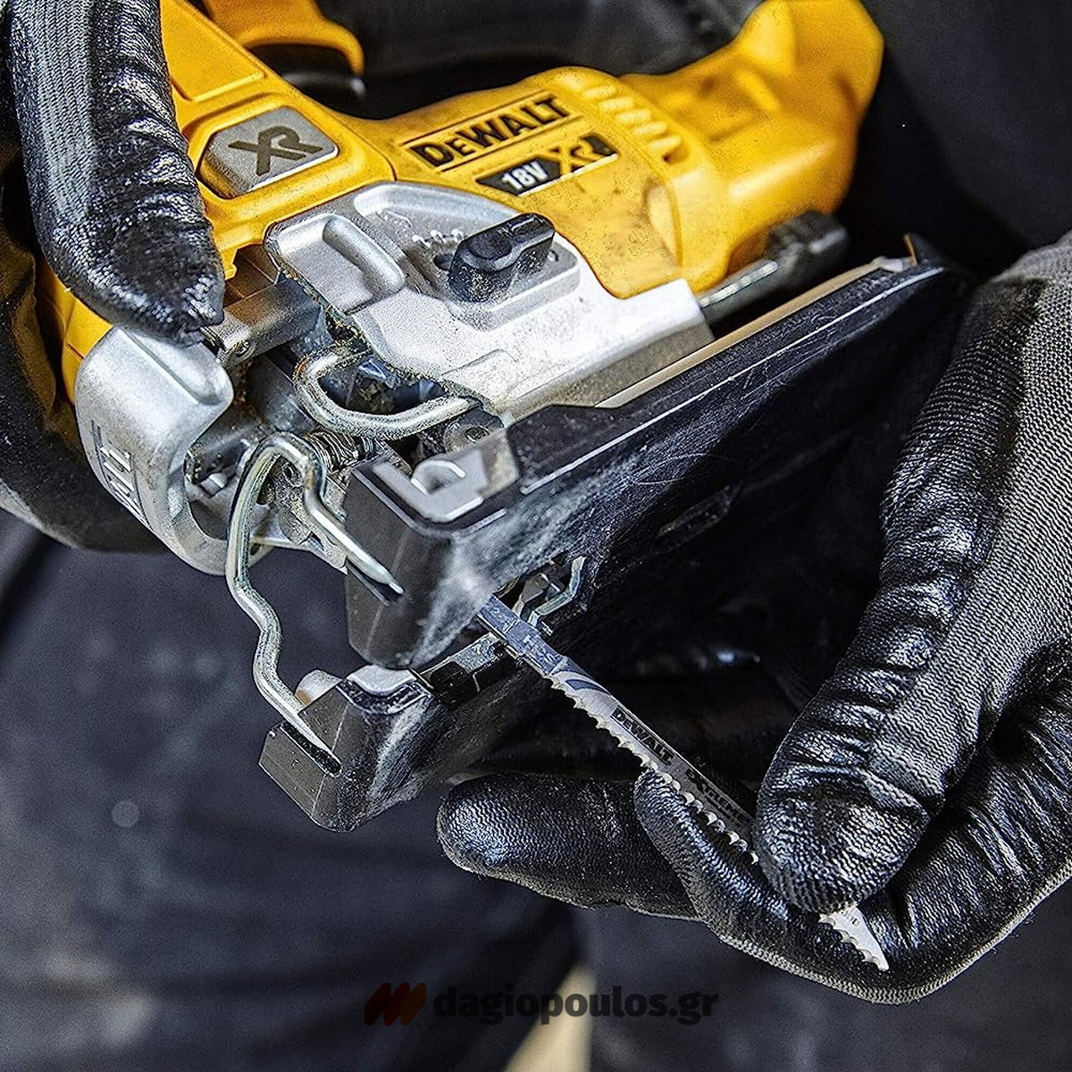 DeWalt DCS334N-XJ Brushless Σέγα Μπαταρίας XR 18V Li-Ion SOLO