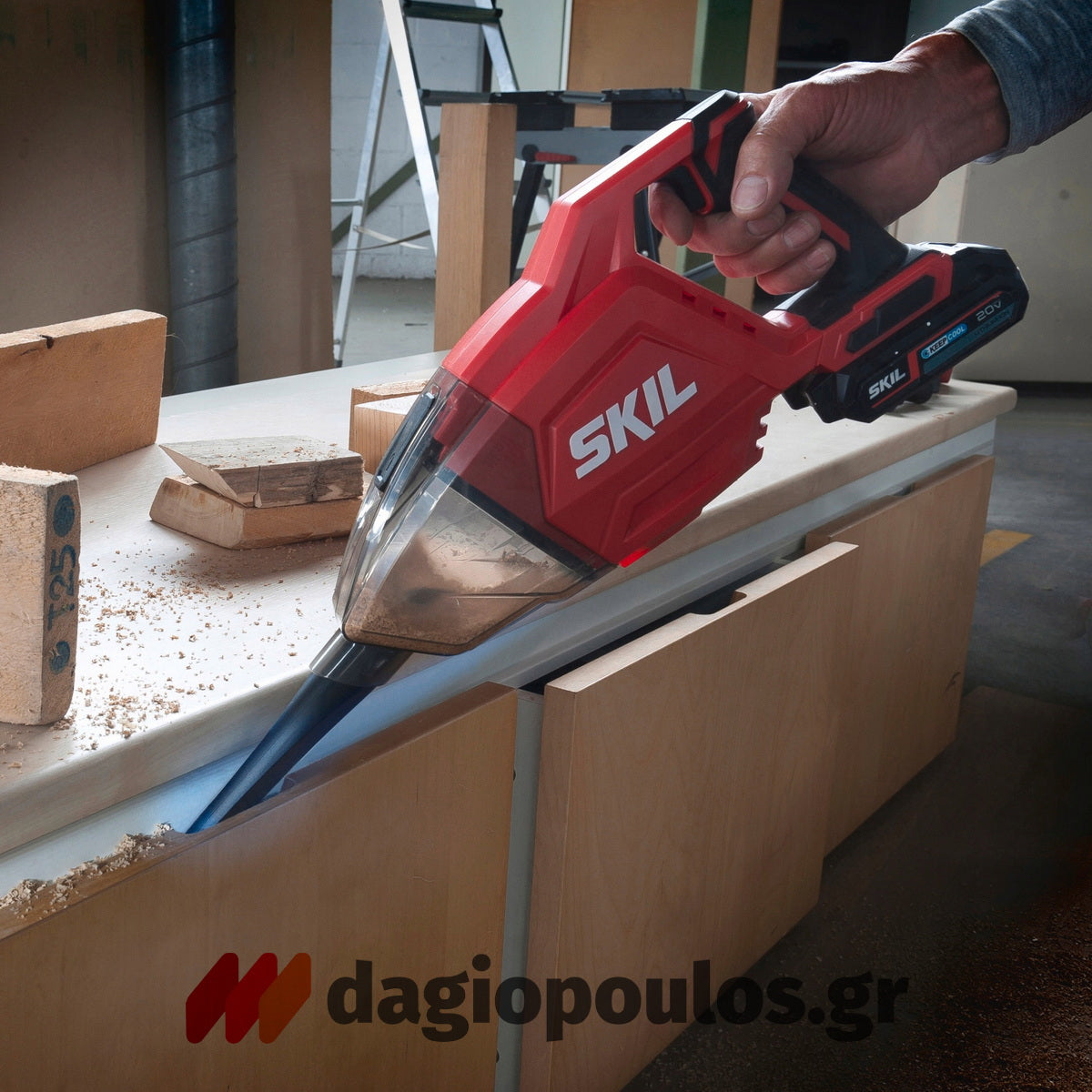 Skil 3158 CA 20V Max Φορητός Απορροφητήρας Σκουπάκι Χειρός Μπαταρίας 18V Li-Ion & 3107 AA Μπατ.2.0Ah - Φορτιστής