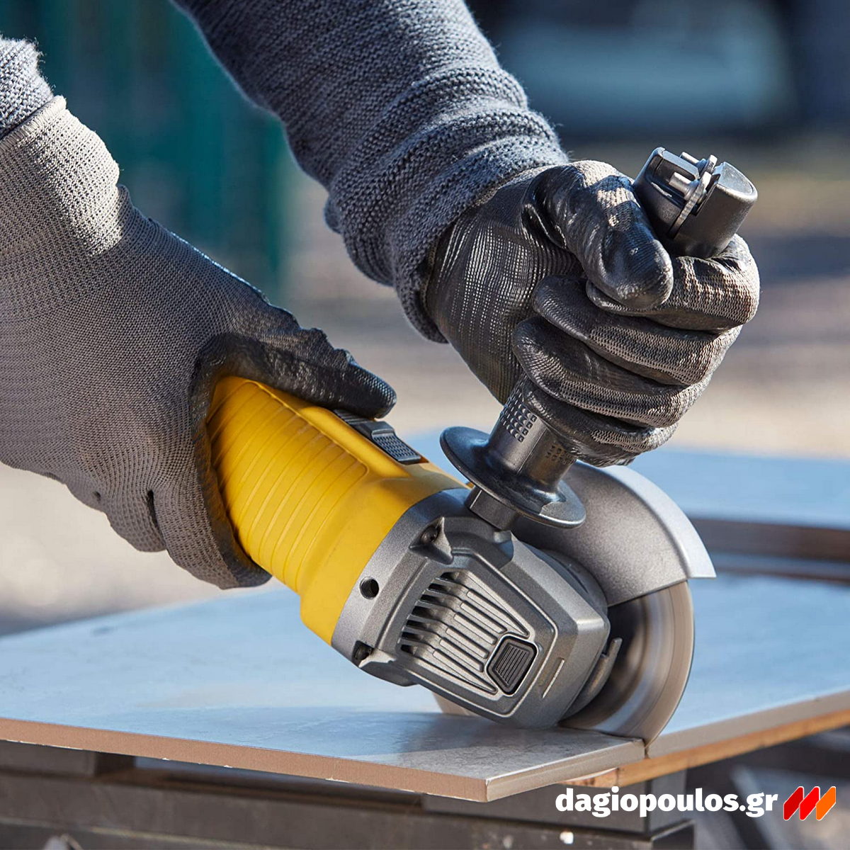 Stanley FMEG220-QS Ηλεκτρικός Γωνιακός Τροχός NVR 850W 125mm