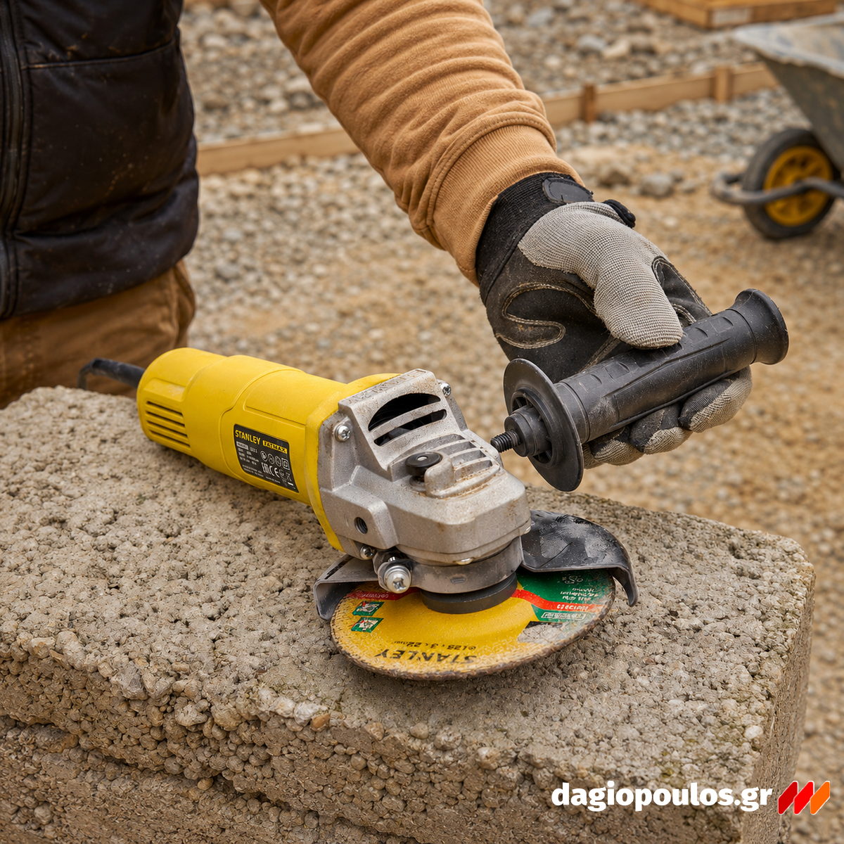Stanley FMEG615-QS Ηλεκτρικός Γωνιακός Τροχός 115mm 600W