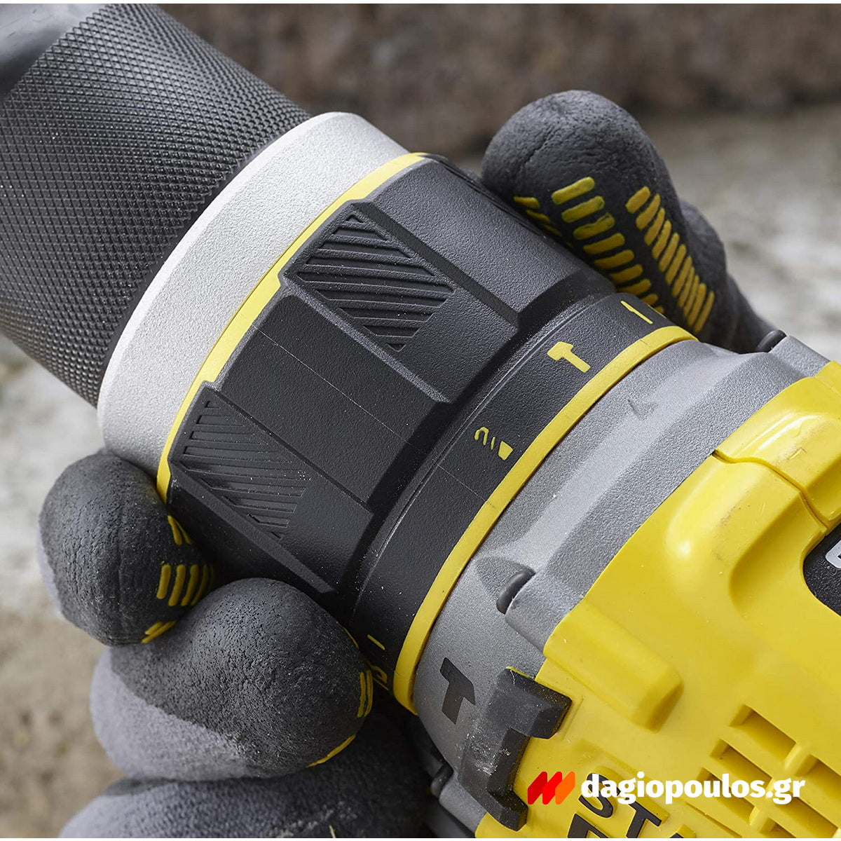 Stanley SFMCD721M2K-QW V20 Brushless Κρουστικό Δραπανοκατσάβιδο 18V Με 2 Μπατ.4.0Ah - Φορτιστή - Βαλίτσα