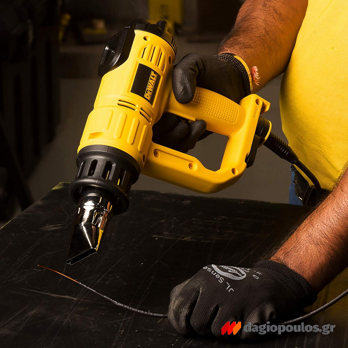 DeWalt D26414-GB Ηλεκτρικό Πιστόλι Θερμού Αέρα Με Ψηφιακή Οθόνη 2000W Ρυθμιζόμενο
