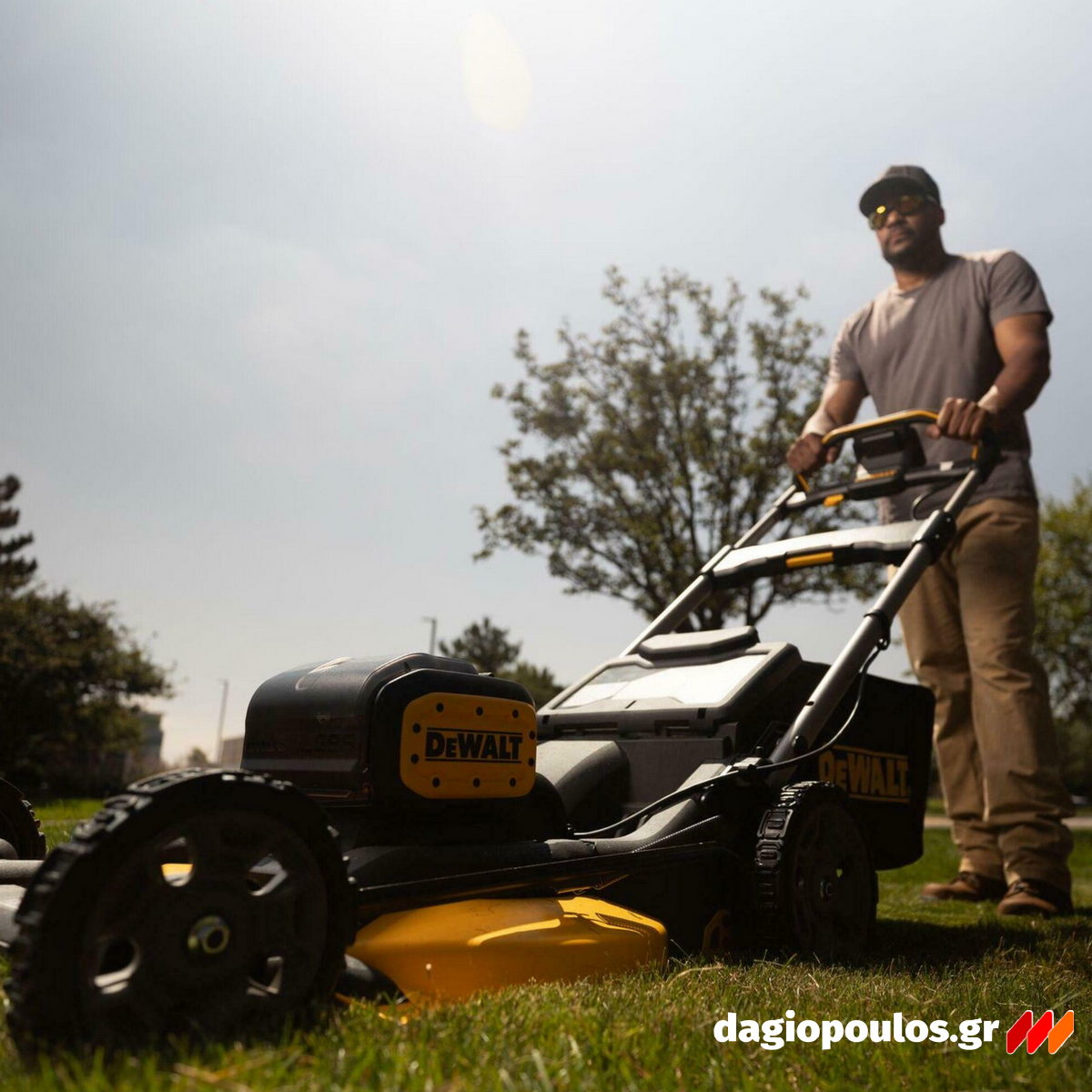 DeWalt DCMWP134W2-QW FLEXVOLT Χλοοκοπτική Μηχανή Γκαζόν Μπαταρίας 2x18V Li-Ion XR 2 Μπατ.8.0Ah - Φορτιστής