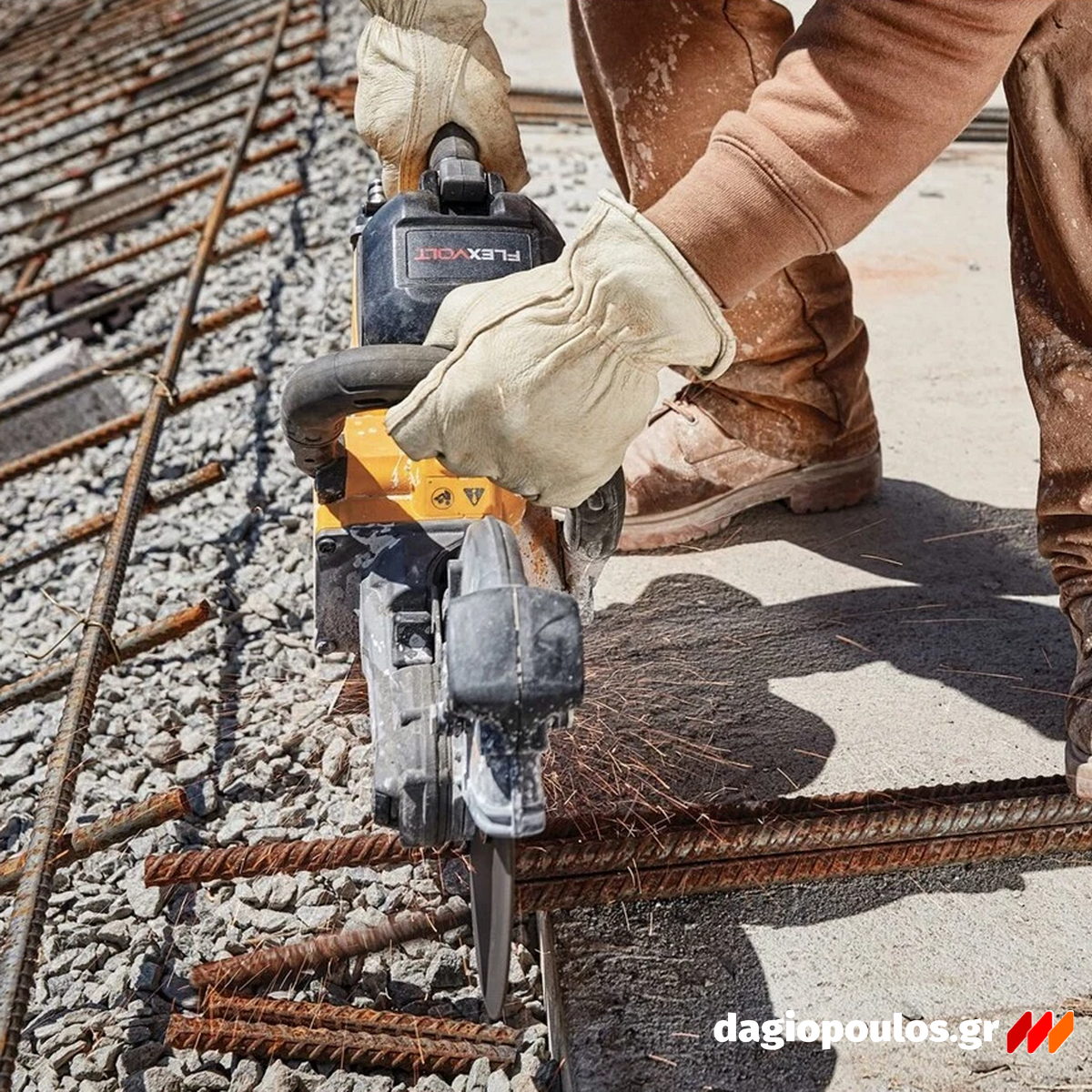 DeWalt DCS691X2-QW Κόφτης Δομικών Υλικών Μπαταρίας 54V Li-Ion 230mm Με 2 Μπατ.9Ah XR FLEXVOLT - Φορτιστή