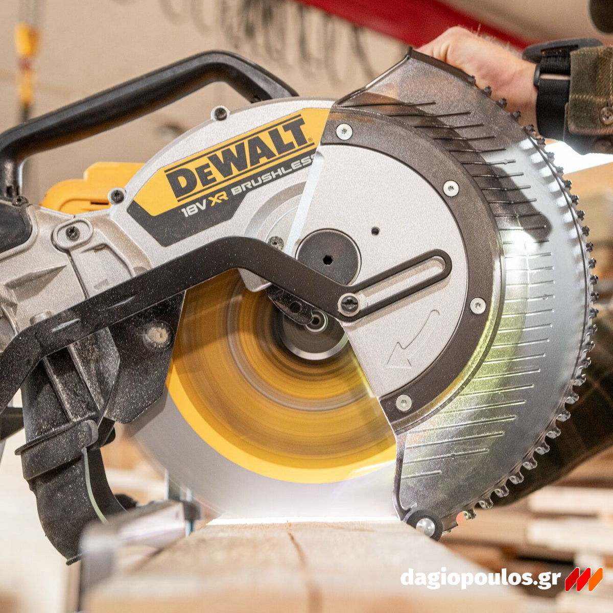 DeWalt DCS782N-XJ Brushless Φαλτσοπρίονο Πάγκου Συρόμενο (Radial) Μπαταρίας 18V XR FLEXVOLT 305mm SOLO