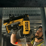 DeWalt DGN845NT-XJ Καρφωτικό Αερίου - Μπαταρίας 18V Li-Ion SOLO Με Βαλίτσα T-Stak