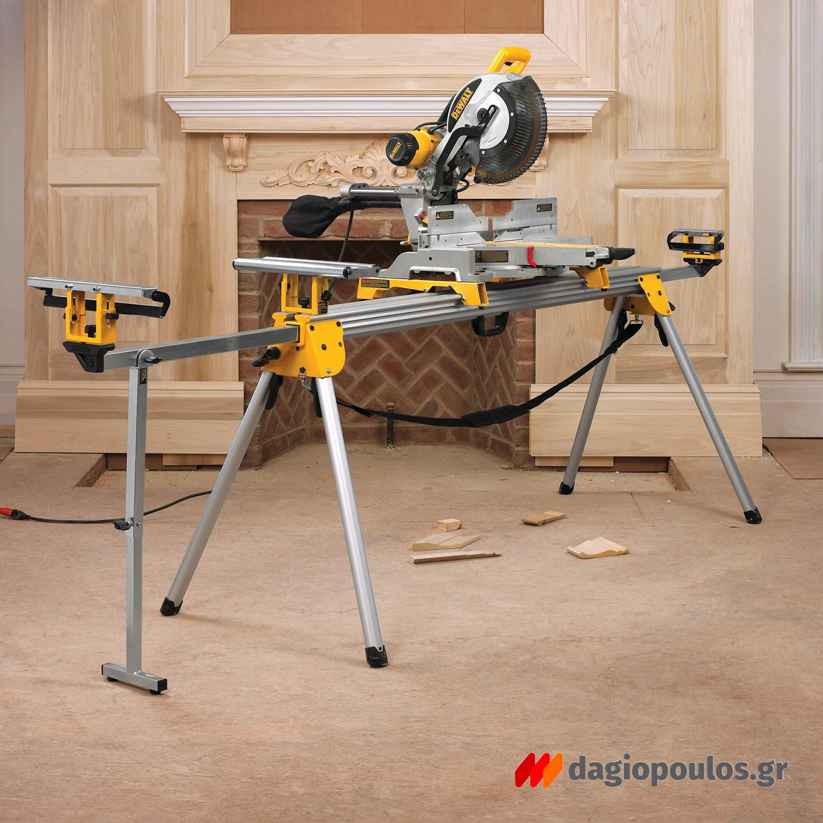 DeWalt DWS780-QS Brushless Ηλεκτρικό Φαλτσοπρίονο Πάγκου Συρόμενο (Radial) 1675W 305mm
