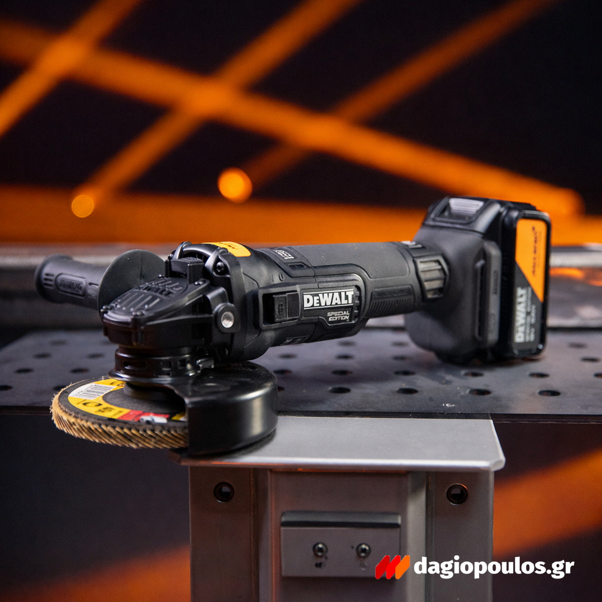 DeWalt McLaren DCK2223MP2T-QW Σετ Κρουστικό Δραπανοκατσάβιδο & Γωνιακός Τροχός 18V XR Με 2 Μπατ.5.0Ah-Βαλίτσα Μπαούλο T-Stak