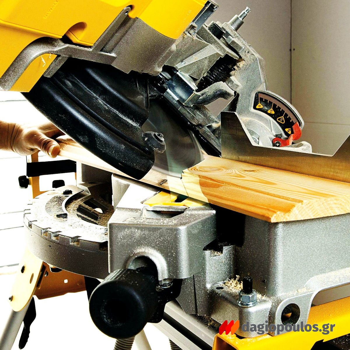DeWalt D27113-QS Ηλεκτρικό Δισκοπρίονο - Φαλτσοπρίονο Διπλής Λειτουργείας 1600W 305mm