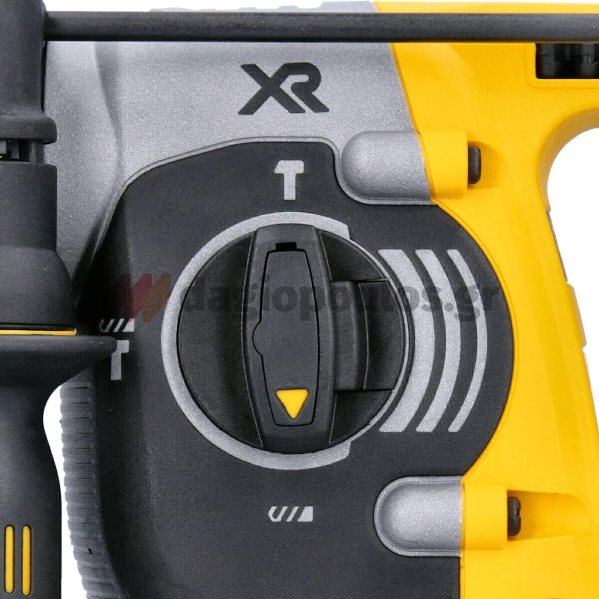 DeWalt DCK305P3T-QW Brushless Συλλογή Πιστολέτο Πνευματικό, Παλμικό Κατσαβίδι, Γωνιακός Τροχός 18V Li-Ion Με 3 Μπατ.5.0Ah XR - Φορτιστή - 2 Βαλίτσες T-Stak