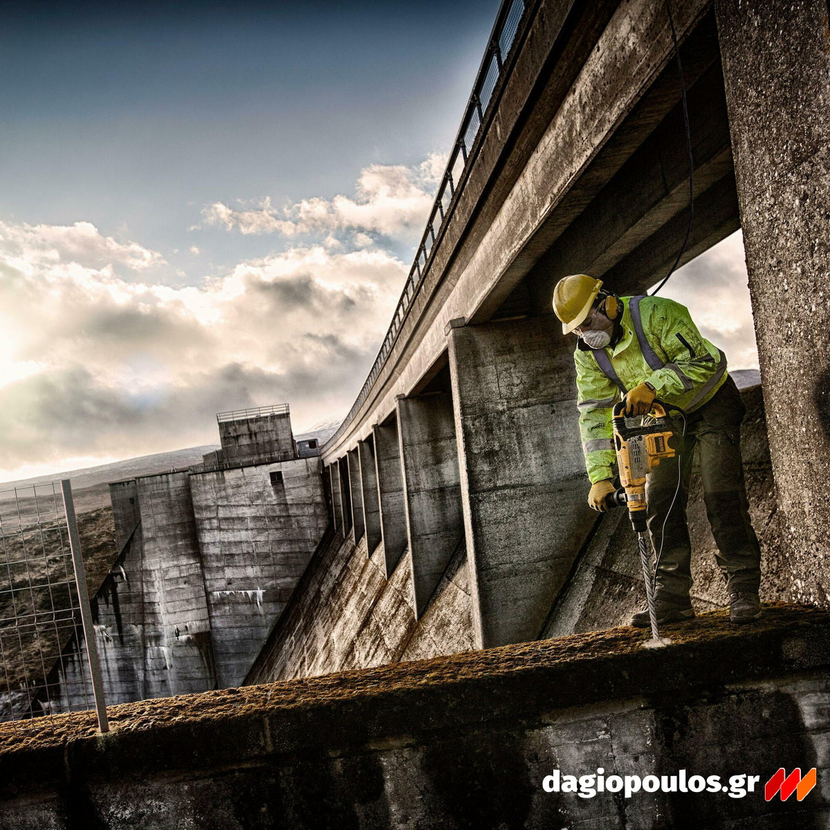 DeWalt EXTREME SDS Max Τρυπάνι Για Πνευματικά Δράπανα Υψηλών Προδιαγραφών SDS Max 4 Ακίδων (Τετράκοπο)