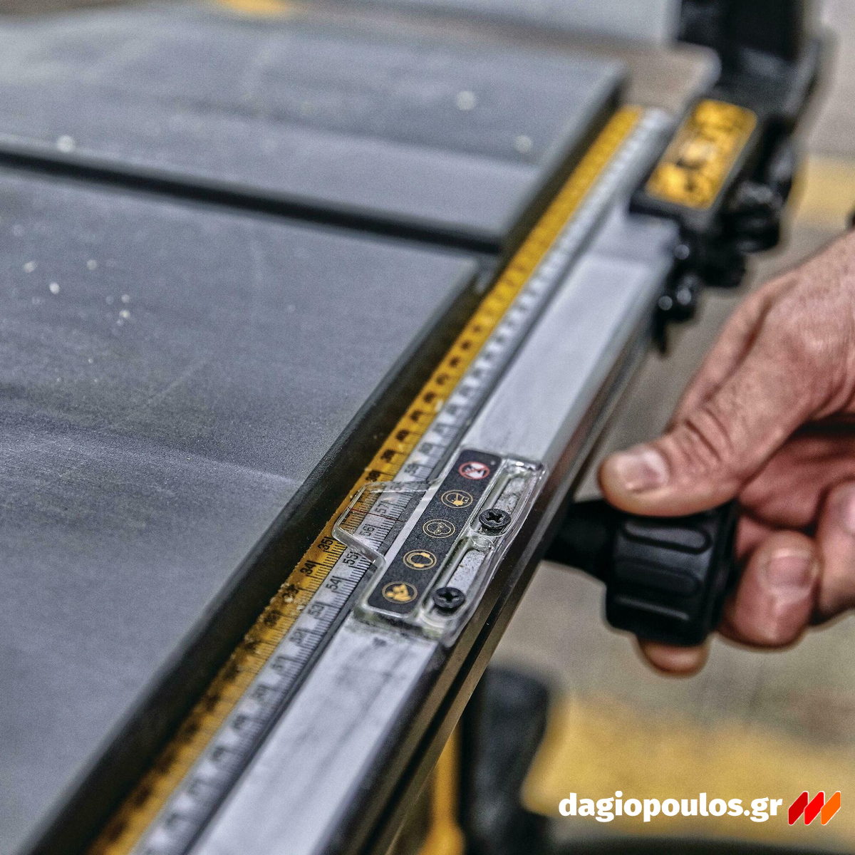 Dewalt DWE7492-QS Ηλεκτρικό Δισκοπρίονο Πάγκου 1800W 250mm