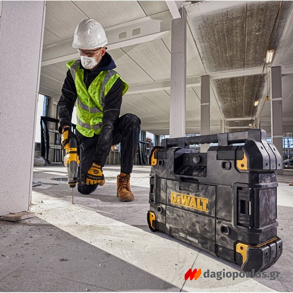 DeWalt DWST1-81078-QW T-Stak Ραδιόφωνο Μπαταρίας & Φορτιστής Μπαταριών 18V Li-Ion SOLO