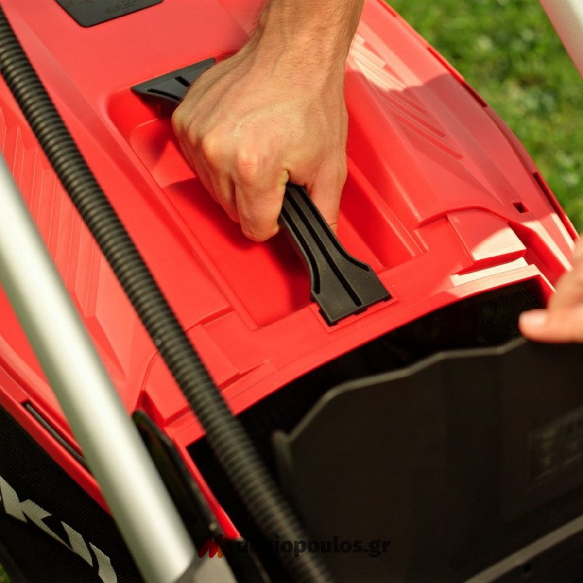 Skil 0150 BA Brushless Χλοοκοπτική Μηχανή Γκαζόν Μπαταρίας Αυτοκινούμενη 40V Με 2 Μπαταρίες 4.0Ah
