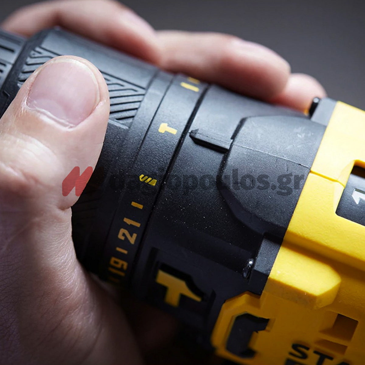 Stanley SFMCD711C2K-QW Fatmax V20 Κρουστικό Δραπανοκατσάβιδο 18V 2 Μπαταρίες 1.5Ah | digiopoulos.com