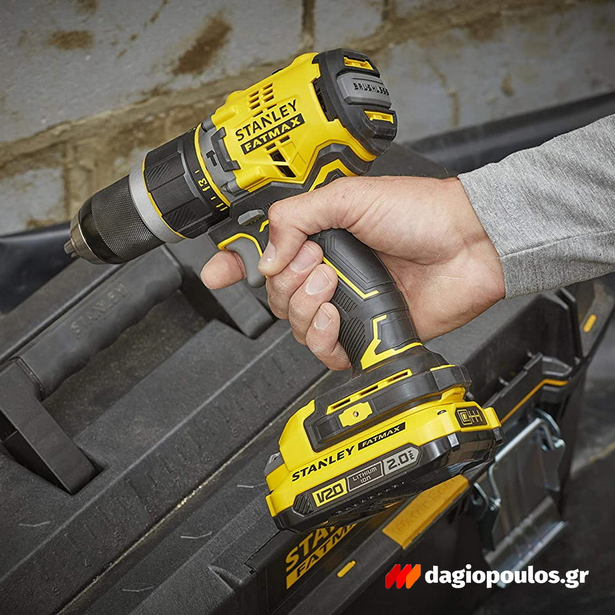 Stanley SFMCD721M2K-QW V20 Brushless Κρουστικό Δραπανοκατσάβιδο 18V Με 2 Μπατ.4.0Ah - Φορτιστή - Βαλίτσα