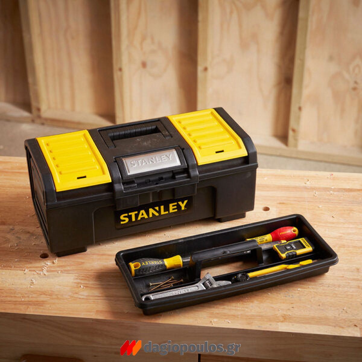 Stanley 1-79-216 Εργαλειοθήκη Κλειστού Τύπου 16"