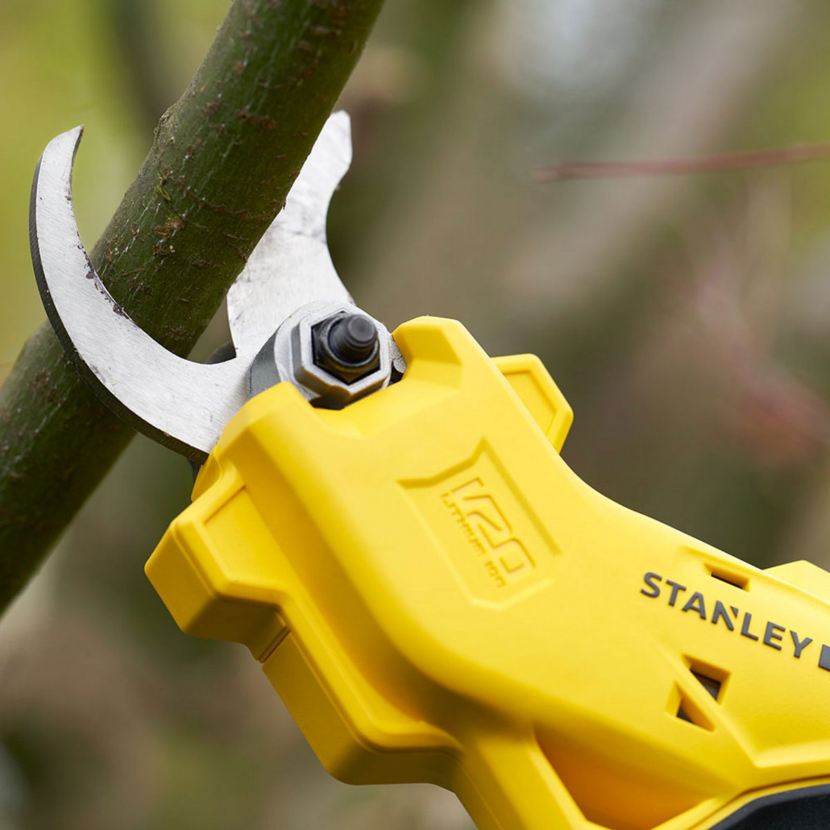 Stanley SFMCPP32M1 Fatmax®20V Ψαλίδα Κλαδευτήρι 18V Li-Ion Με Μπαταρία 4.0Ah